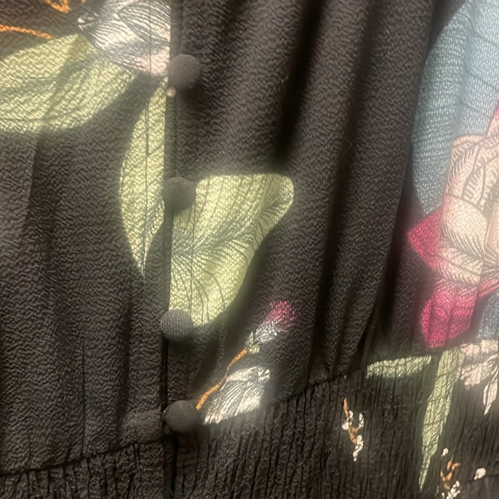 City Chic Button Front Maxi black and Blue Floral Dress - Picture 6 of 12